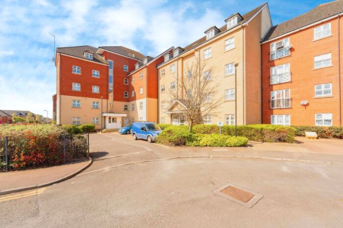 2 Bedroom Apartment To Rent In Palgrave Road, MK42