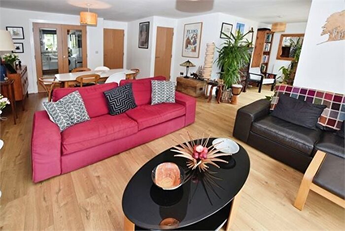 4 Bedroom Detached House For Sale In Gascon Close, Ogwell, Newton Abbot, Devon., TQ12