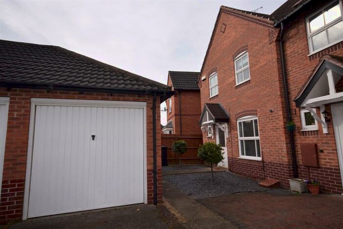 3 Bedroom Semi-Detached House To Rent In Ryton Way, Hilton, Derby, Derbyshire, DE65