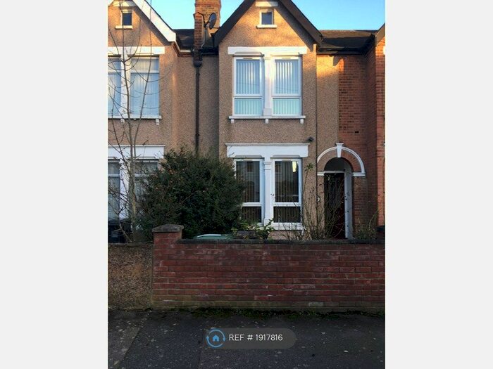 2 Bedroom Terraced House To Rent In Elsinore Road, London, SE23