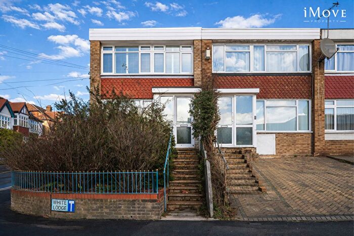 2 Bedroom End Terrace House For Sale In White Lodge, London, SE19