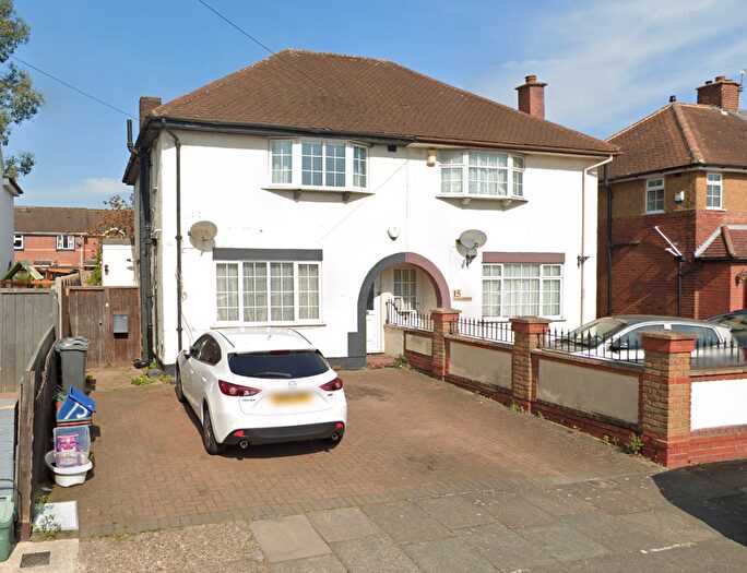3 Bedroom Semi Detached House To Rent In Winchester Road, Feltham, TW13