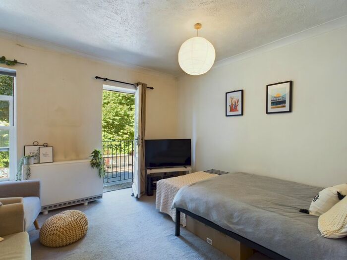 Studio To Rent In Stanford Avenue, Brighton, BN1