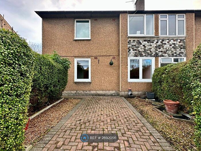 2 Bedroom Flat To Rent In Carrick Knowe Hill, Edinburgh, EH12