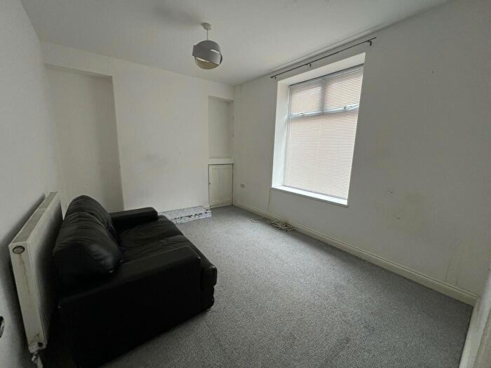 3 Bedroom Terraced House For Sale In Graigwen Road Porth - Porth, CF39