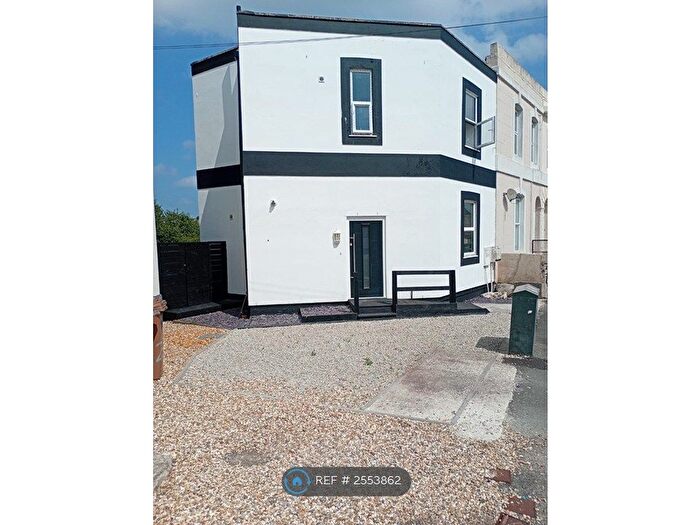 3 Bedroom Semi-Detached House To Rent In Bayswater Road, Plymouth, PL1