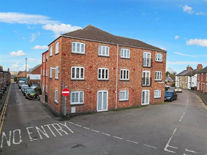 1 Bedroom Apartment For Sale In The Factory, Thrift Street, Wollaston, Wellingborough, NN29