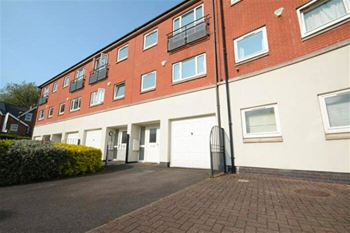 4 Bedroom Detached House To Rent In Park Wharf, Nottingham, NG7