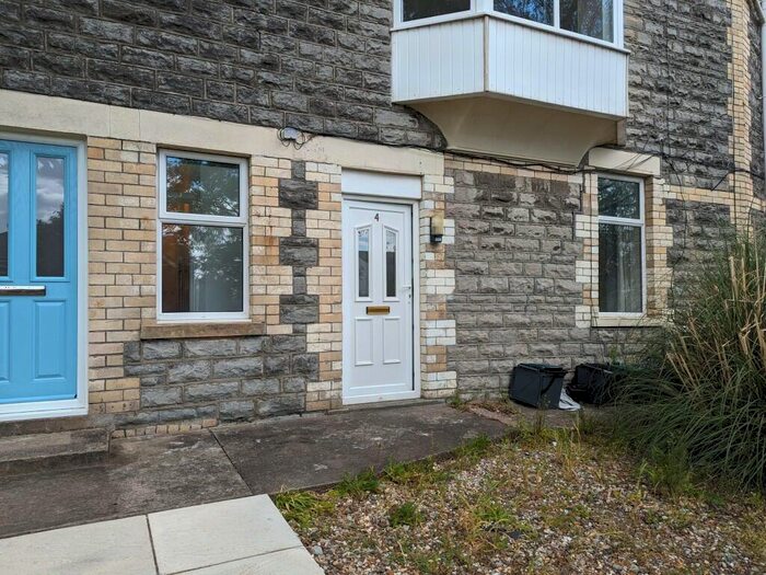 1 Bedroom Flat To Rent In Archer Road, Penarth, South Glamorgan, Vale Of Glamorgan, The, CF64