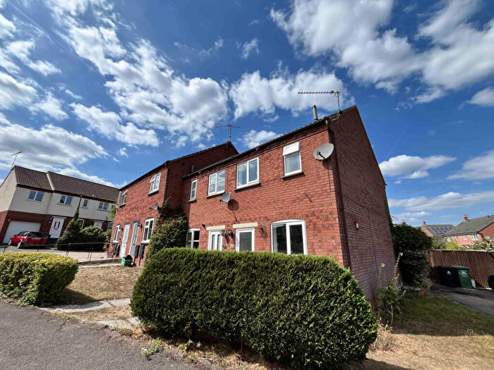 2 Bedroom Terraced House To Rent In Orchard Rise, GL14