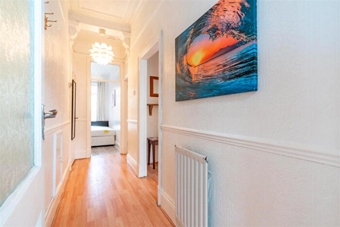 2 Bedroom Flat To Rent In Balmoral Terrace, Heaton, NE6