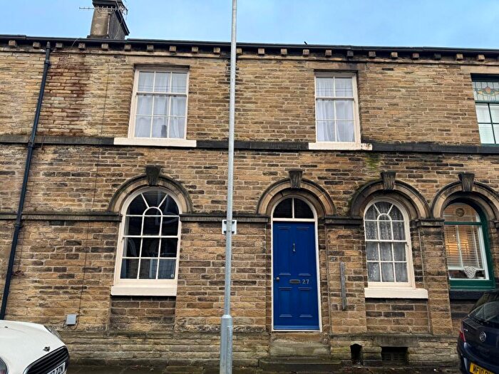 2 Bedroom Terraced House To Rent In Dove Street, Saltaire, BD18