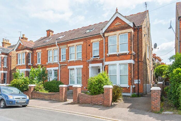 2 Bedroom Flat For Sale In Downs Park, Herne Bay, Kent, CT6