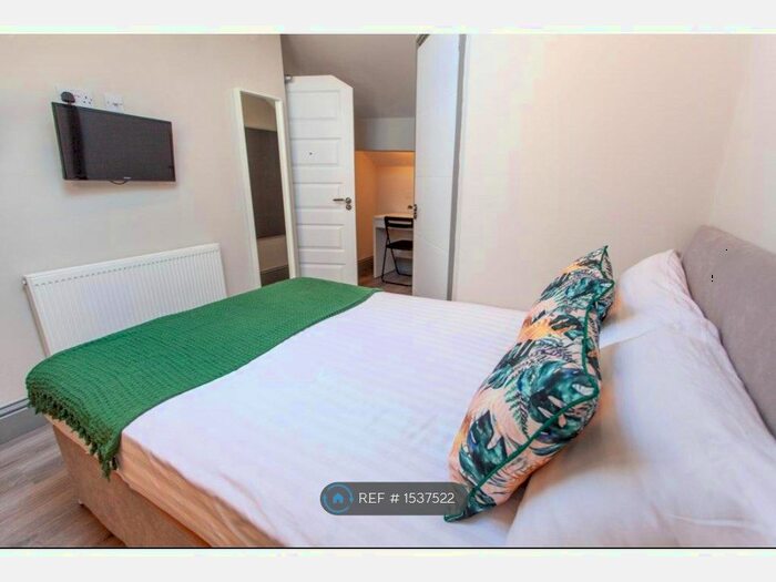 5 Bedroom Terraced House To Rent In Empress Road, Kensington, Liverpool, L7