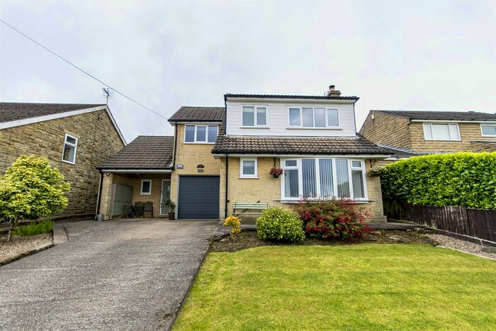 4 Bedroom Detached House For Sale In Alton Lane, Ashover, Chesterfield, S45