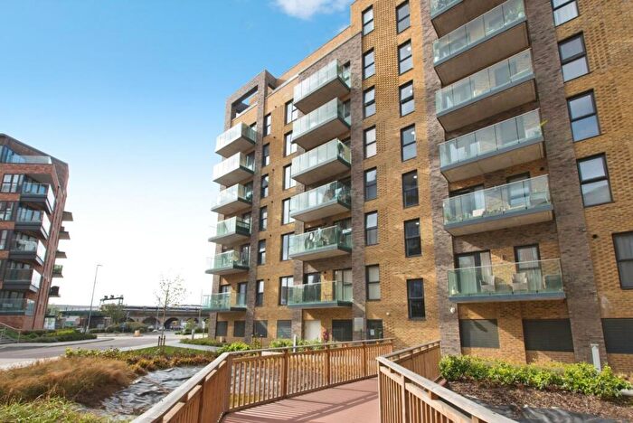1 Bedroom Flat For Sale In James Smith Court, Dartford, Kent, DA1