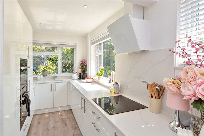 5 Bedroom Detached House For Sale In The Ridgway, Woodingdean, Brighton, East Sussex, BN2