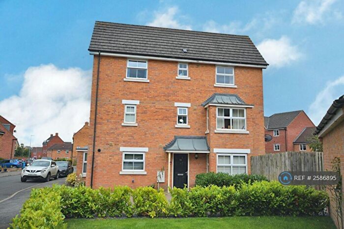 4 Bedroom Semi-Detached House To Rent In Arden Close, Corby, NN18