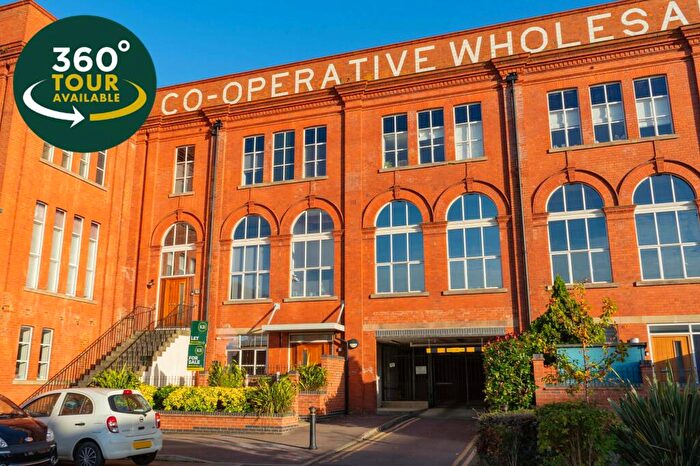 1 Bedroom Flat To Rent In Wheatsheaf Court, Knighton Fields, Leicester, LE2