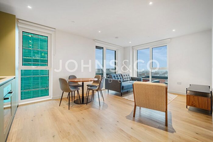 1 Bedroom Flat To Rent In The Green Quarter, Southall, London, UB1