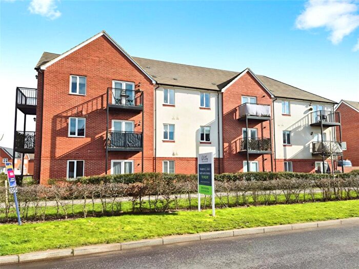 1 Bedroom Apartment For Sale In Bolton Drive, Shinfield, Reading, Berkshire, RG2