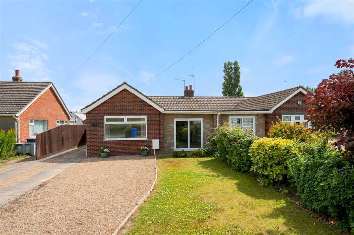 3 Bedroom Semi-Detached Bungalow For Sale In Hall Lane, Benington, Boston, PE22