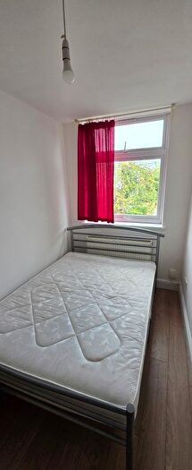 Studio To Rent In Folkestone Road, Walthamstow, E17