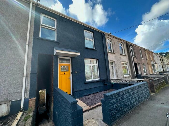 3 Bedroom House To Rent In Morgans Terrace, Pontrhydyfen, SA12