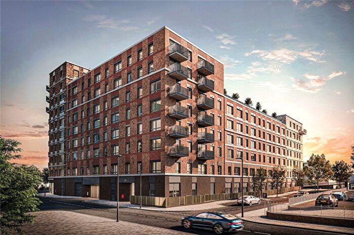 2 Bedroom Flat For Sale In Claxton House, Danestrete, Stevenage, Hertfordshire, SG1