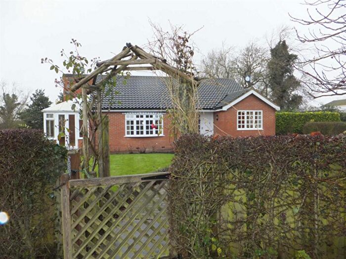 3 Bedroom Detached Bungalow To Rent In Manor Farm Bungalow, Wickenby, LN3