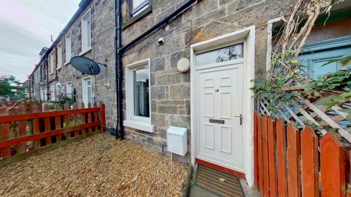 2 Bedroom Flat To Rent In Ashville Terrace, Lochend, Edinburgh, EH6