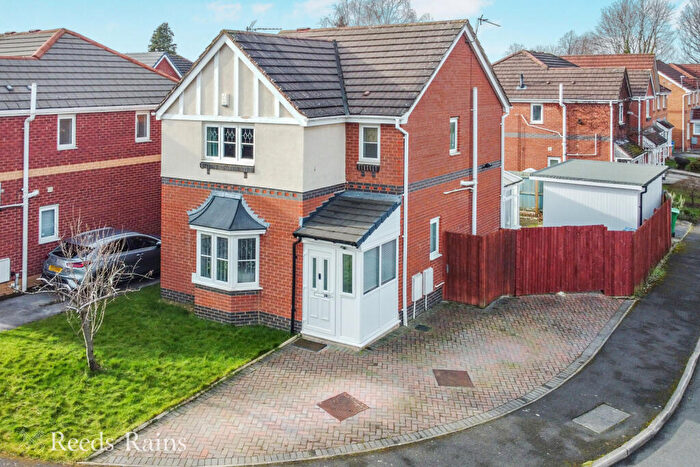 3 Bedroom Detached House For Sale In Kerscott Road, Manchester, Greater Manchester, M23
