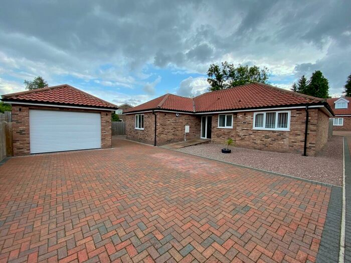 3 Bedroom Detached Villa To Rent In Rattlers Road, Brandon, IP27