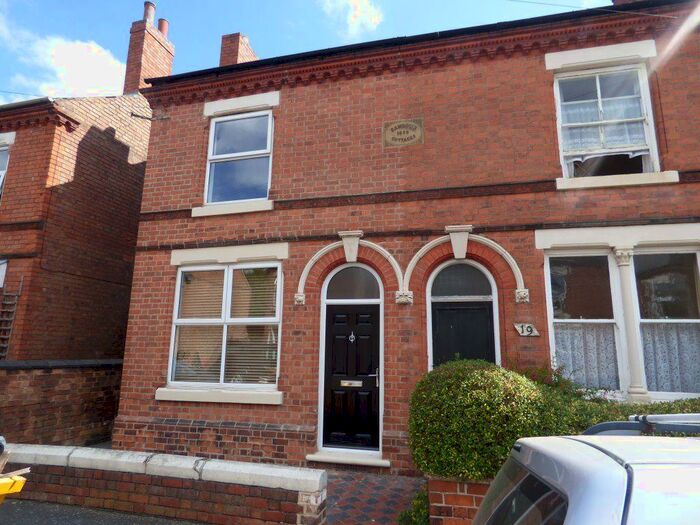 3 Bedroom Semi-Detached House To Rent In Recreation Street, Long Eaton, NG10