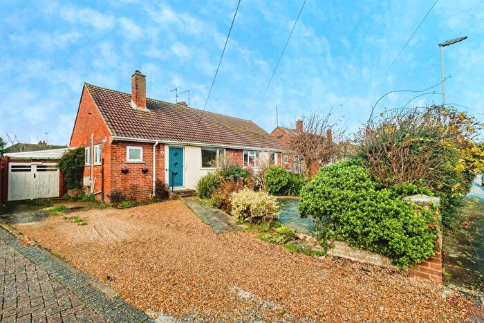 2 Bedroom Semi-Detached Bungalow For Sale In Selsey Close, Worthing, BN13