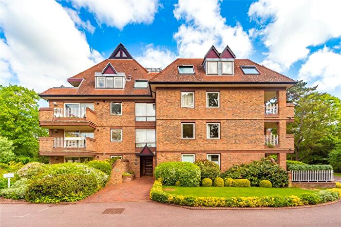 3 Bedroom Apartment To Rent In The Oasthouse, Grange Road, Cambridgeshire, Cambridge, CB3