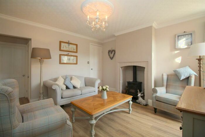 2 Bedroom Cottage To Rent In Nanpantan Road, Loughborough, LE11