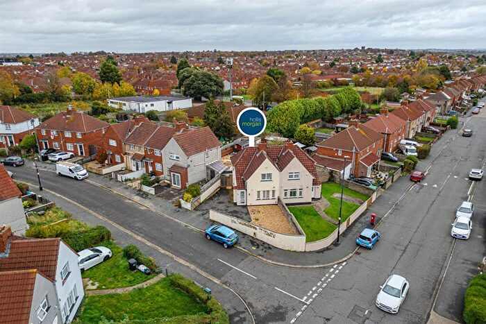 3 Bedroom Semi Detached House For Sale In House | Updating | Knowle, BS4