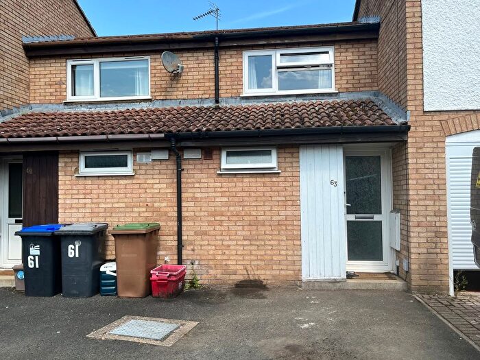 1 Bedroom Terraced House To Rent In Lincoln Way, Daventry, Northamptonshire, NN11