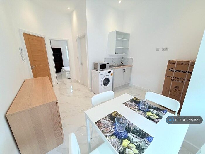 1 Bedroom Flat To Rent In Rucklidge Avenue, London, NW10