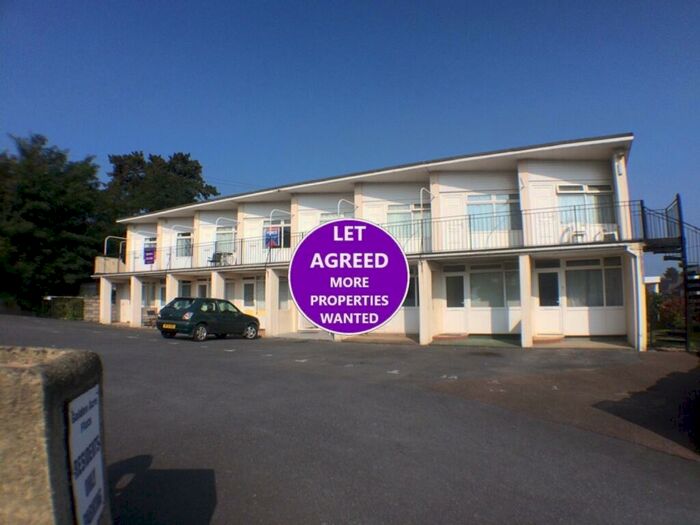 Studio To Rent In Golden Acre, Dawlish Warren, EX7