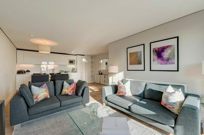 3 Bedroom Flat To Rent In Merchant Square East, London, W2