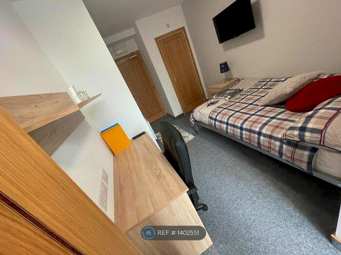 Studio To Rent In Regent Road, Leicester, LE1