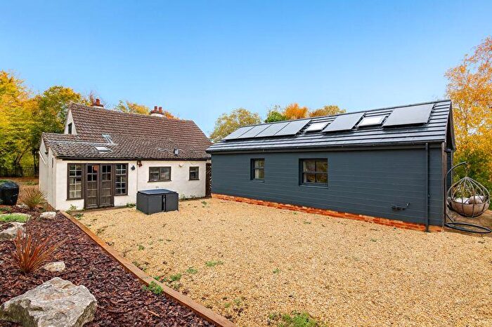 3 Bedroom Detached House For Sale In Jockey Cottage, Royston, SG8