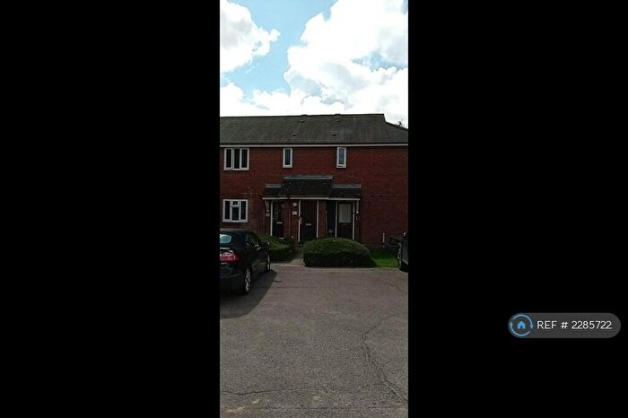 1 Bedroom Flat To Rent In Chinook, Highwoods, Colchester, CO4