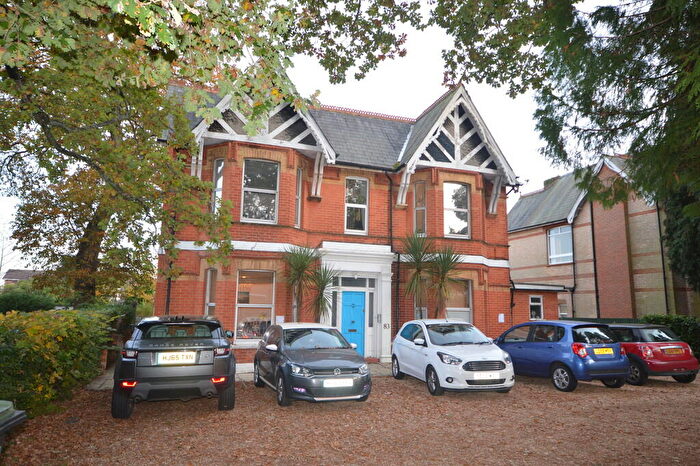 4 Bedroom Flat To Rent In Wimborne Road, Winton, BH3