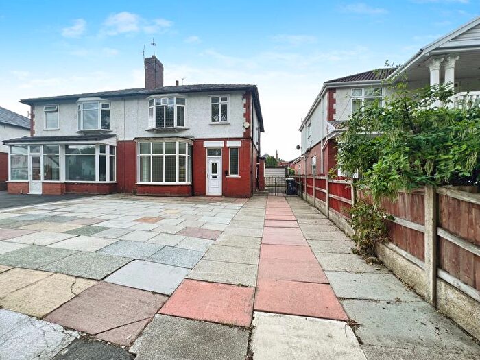 3 Bedroom Semi-Detached House To Rent In Green Lane, Great Lever, Bolton, BL3