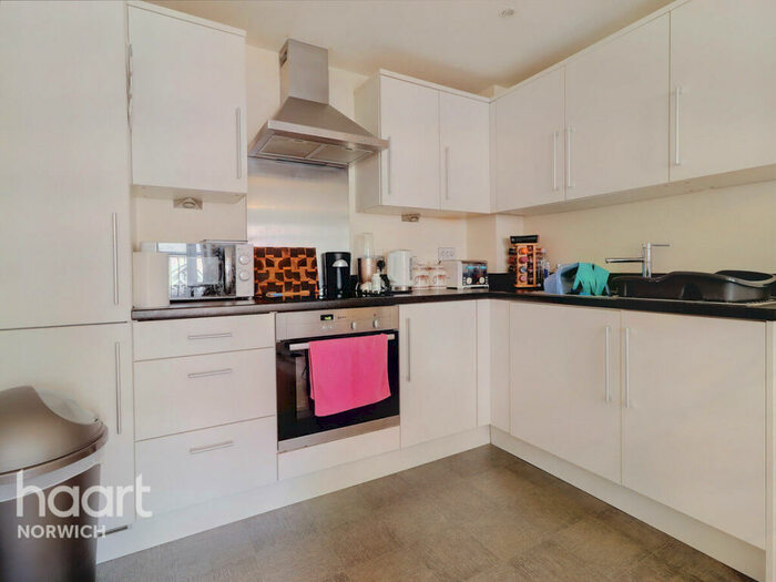 1 Bedroom Flat For Sale In St Stephens Road, Norwich, NR1