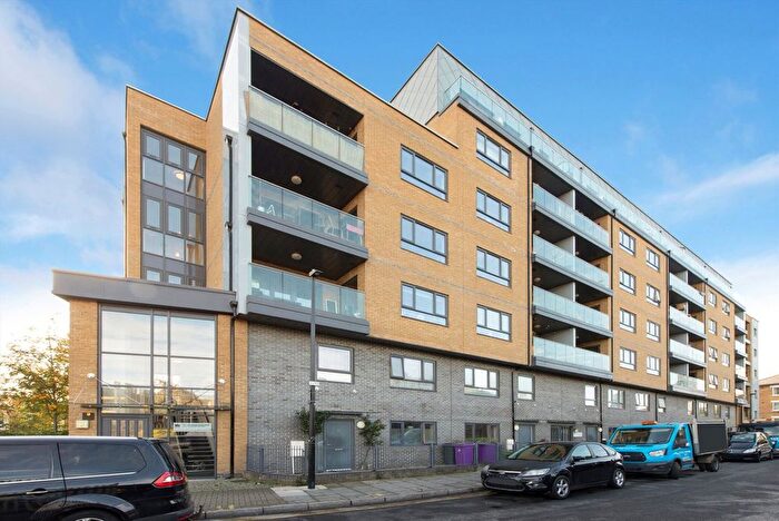 2 Bedroom Flat To Rent In Pedley Street, Shoredtich, E1