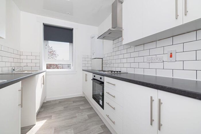 2 Bedroom Property To Rent In Hepburn Street, Dundee, DD3